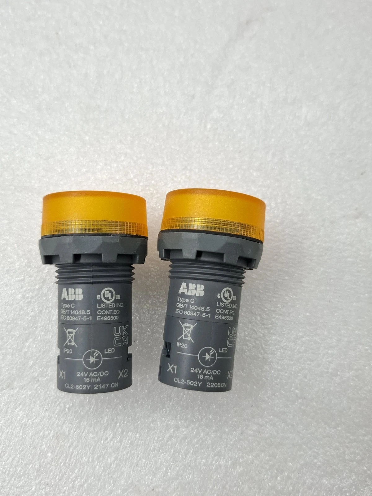 2x ABB PANEL MOUNT LED PILOT LIGHT TYPE C- YELLOW (GB/T 14048.5) - NEW 24 AC/DC